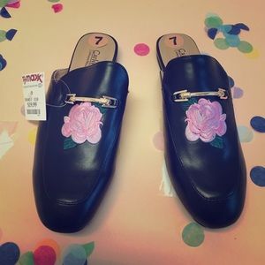 New! Black Leather Embroidered Mules